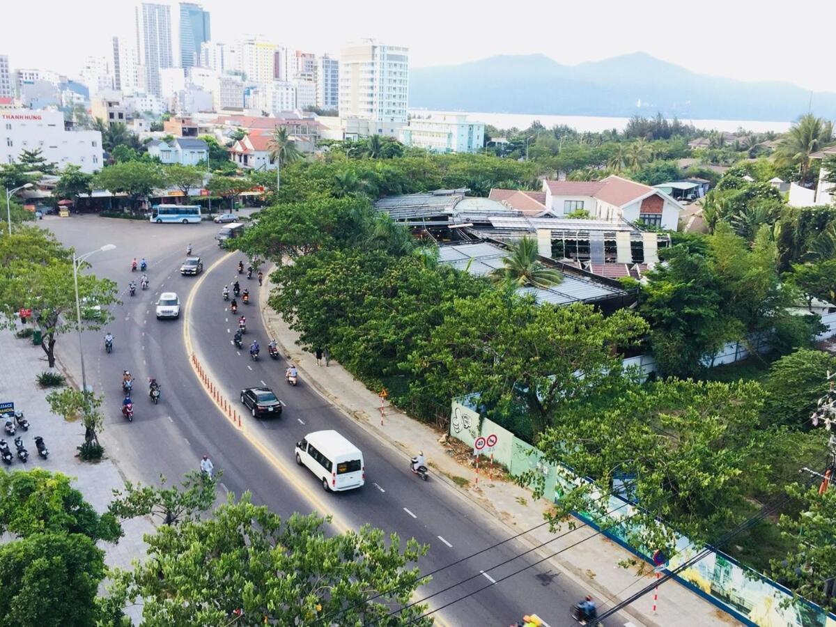 Tehana Beach Hotel Da Nang Buitenkant foto